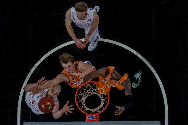 一项需要团 一项需要团