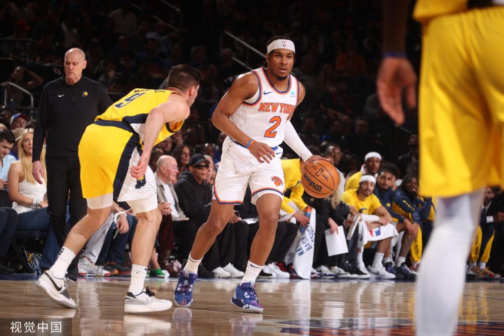 衣室中扮演 衣室中扮演