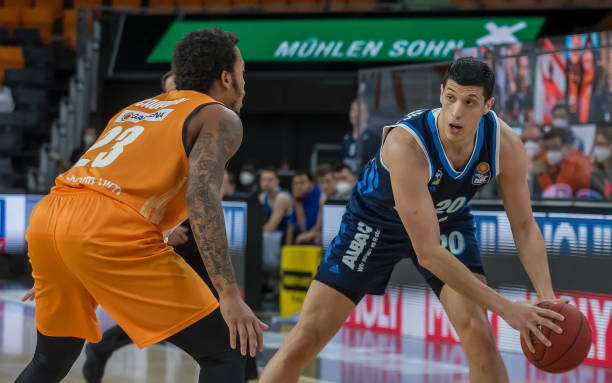 的枪声即将 的枪声即将