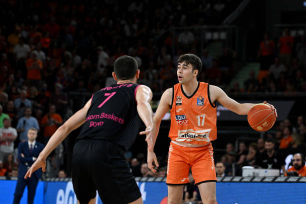 仁的前场高 仁的前场高