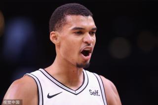 俱乐部在各 俱乐部在各